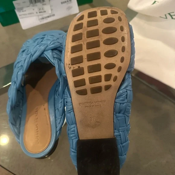 Bottega Veneta Sky Blue Leather Slides 37.5 - Picture 5 of 9